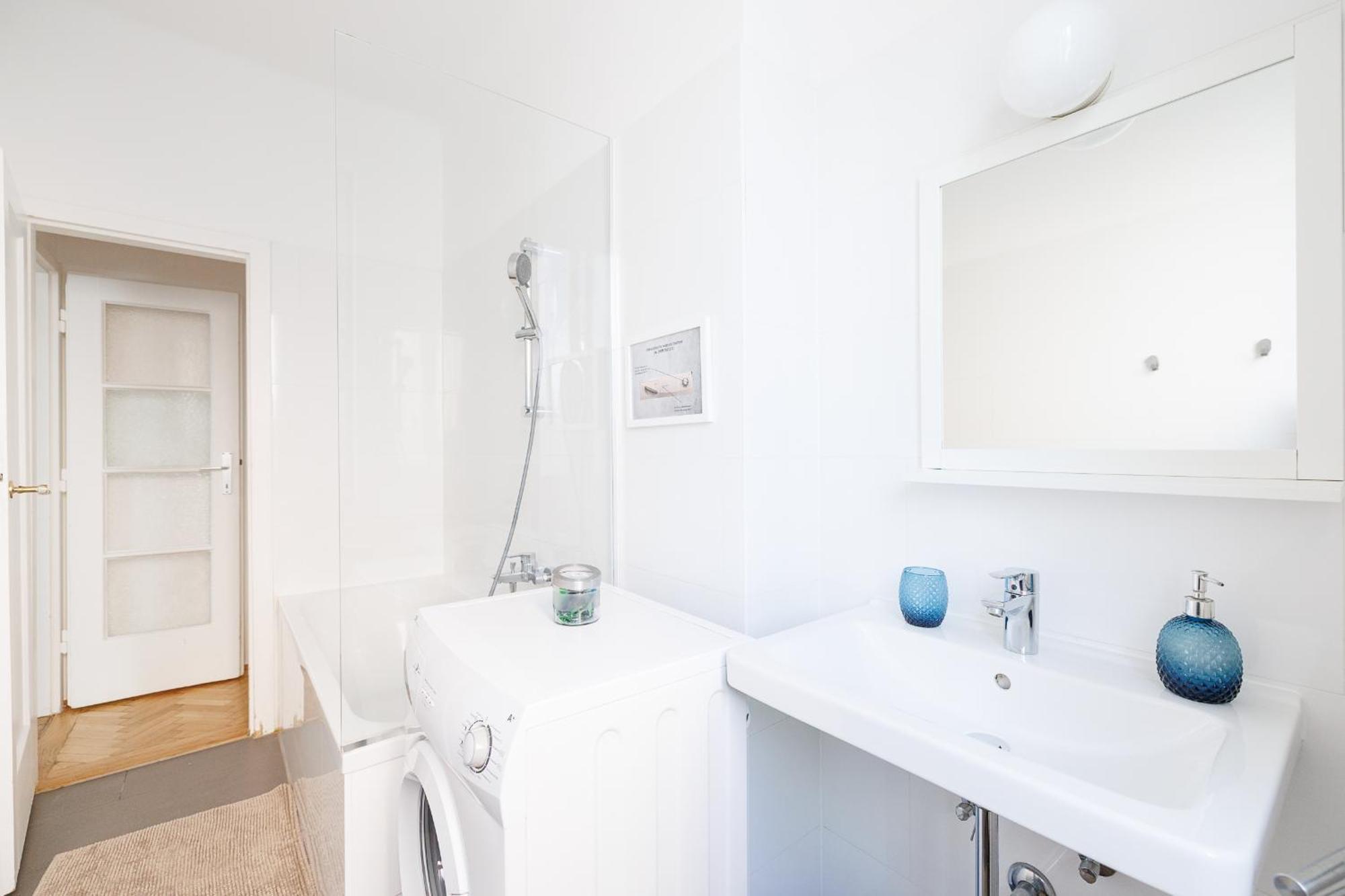 Operastreet City Center Apartment Algarve Wenen Buitenkant foto